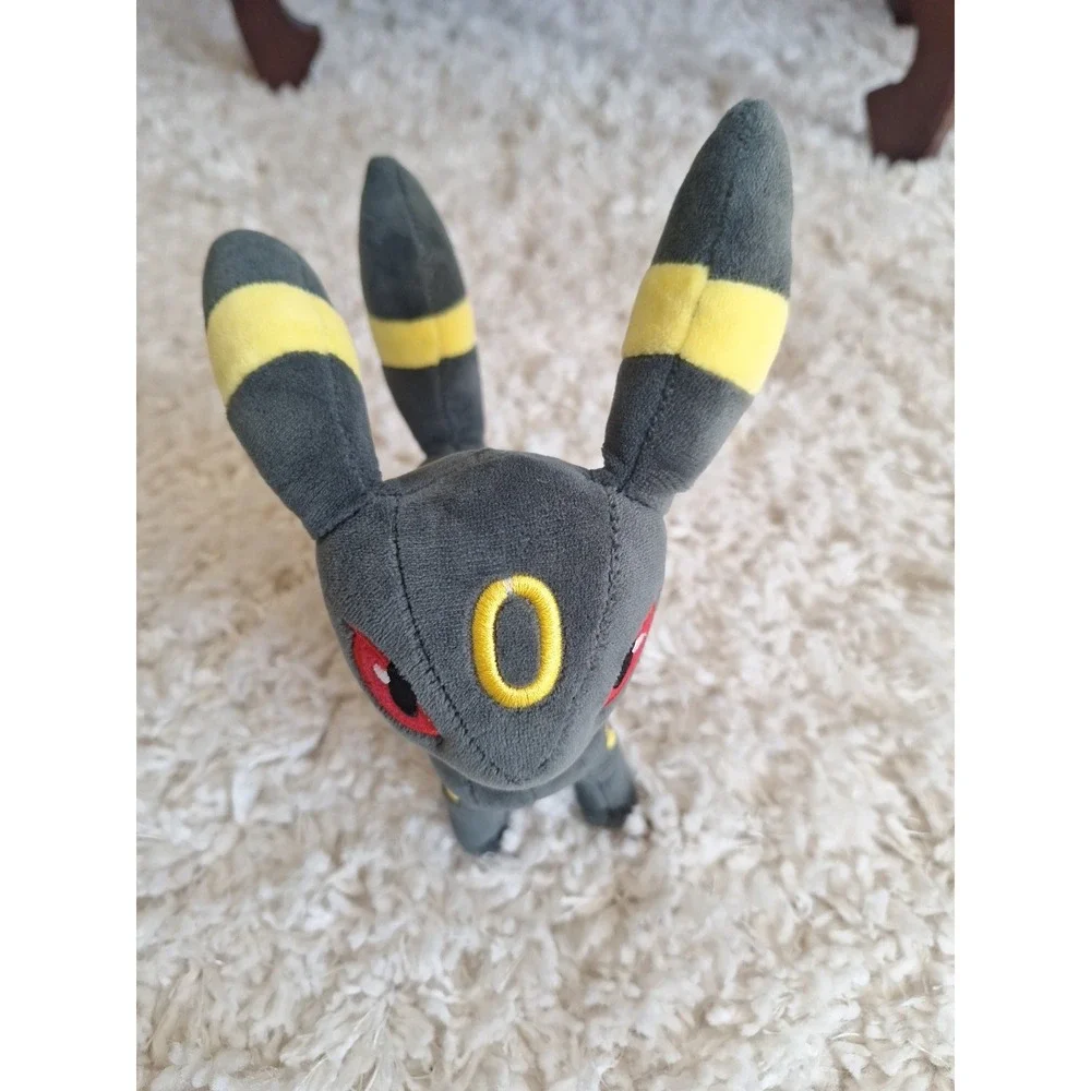 Umbreon Pokemon Center 2018 Plush 8